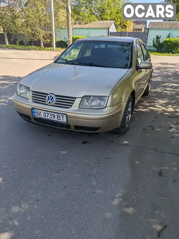 Седан Volkswagen Bora 2003 1.6 л. Ручная / Механика обл. Ровенская, Ровно - Фото 1/21