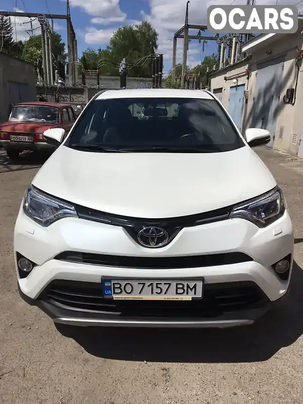 Внедорожник / Кроссовер Toyota RAV4 2017 2.2 л. Автомат обл. Тернопольская, Тернополь - Фото 1/21