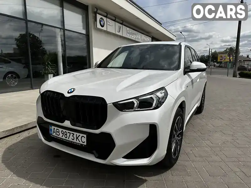 Внедорожник / Кроссовер BMW X1 2023 2 л. Автомат обл. Винницкая, Винница - Фото 1/21