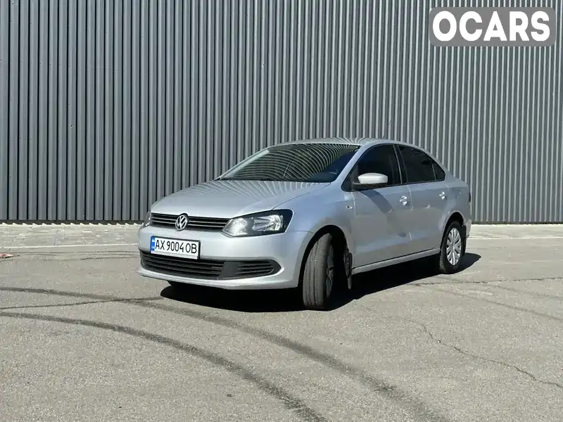 Седан Volkswagen Polo 2012 1.6 л. Автомат обл. Харківська, Харків - Фото 1/21