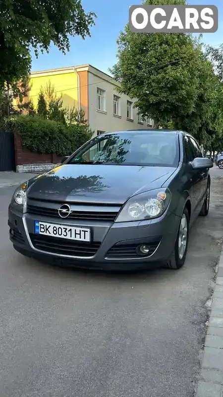 Хетчбек Opel Astra 2005 1.6 л. Ручна / Механіка обл. Рівненська, Рівне - Фото 1/18