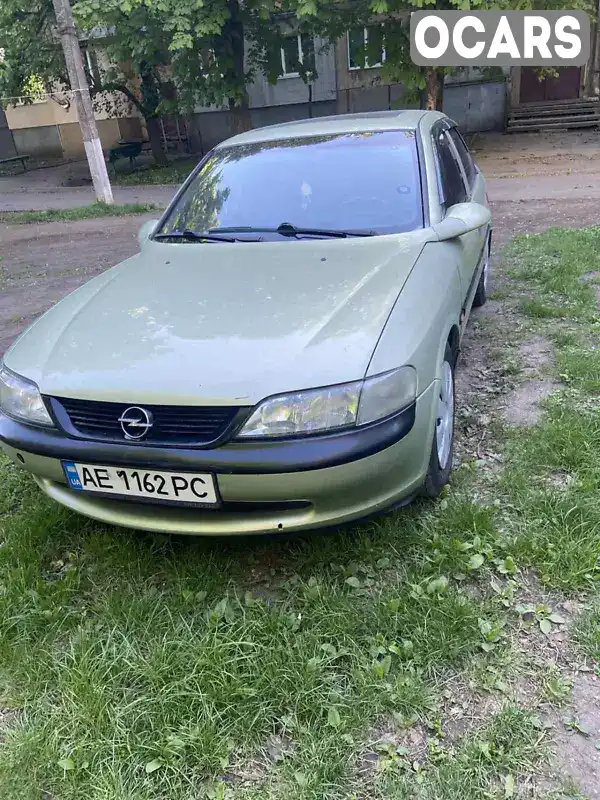 Седан Opel Vectra 1996 1.6 л. Ручная / Механика обл. Днепропетровская, Днепр (Днепропетровск) - Фото 1/7