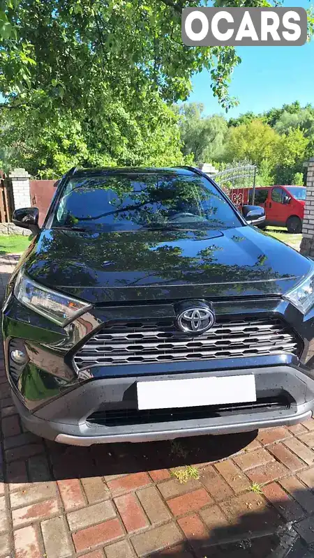 Позашляховик / Кросовер Toyota RAV4 2019 1.99 л. Автомат обл. Черкаська, Канів - Фото 1/11