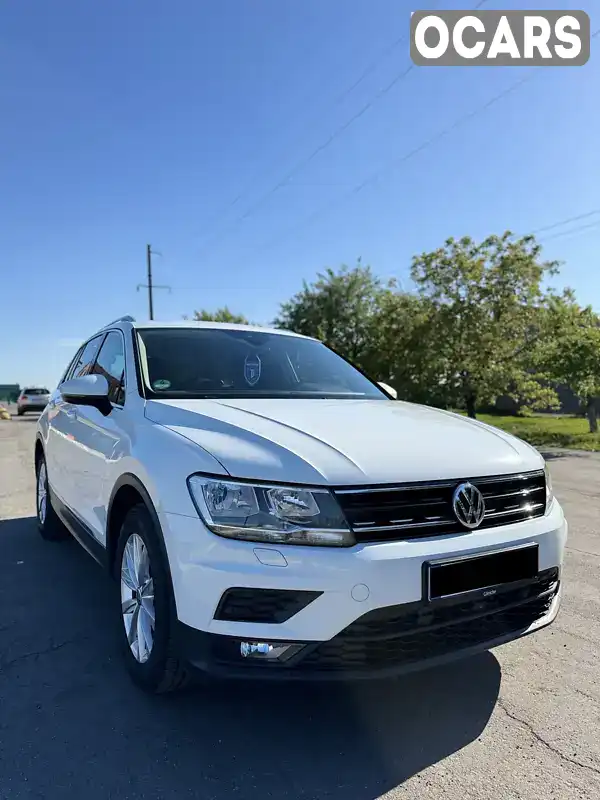 Внедорожник / Кроссовер Volkswagen Tiguan 2017 1.98 л. Ручная / Механика обл. Сумская, Сумы - Фото 1/21