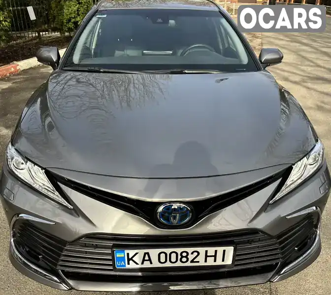 Седан Toyota Camry 2021 2.49 л. Автомат обл. Киевская, Киев - Фото 1/15