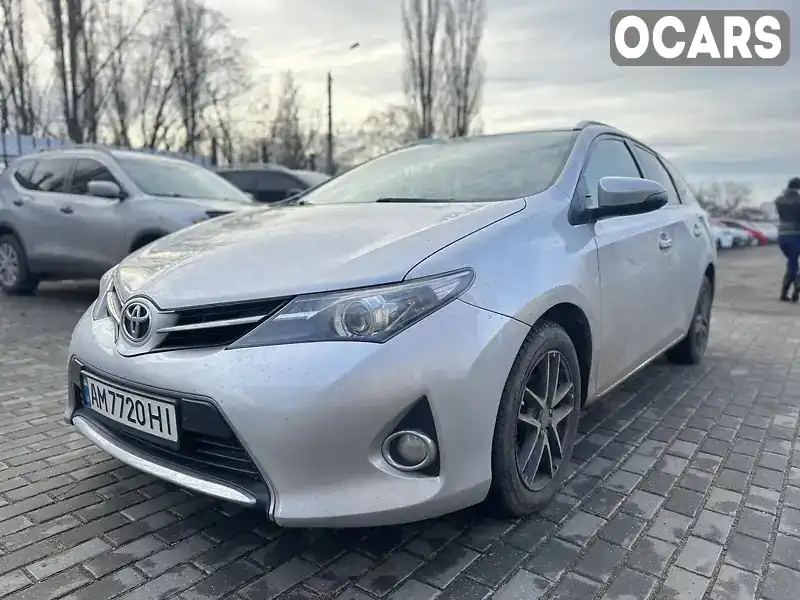 Универсал Toyota Auris 2014 1.36 л. Ручная / Механика обл. Николаевская, Николаев - Фото 1/13