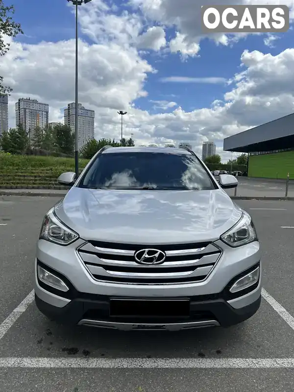 Позашляховик / Кросовер Hyundai Santa FE 2015 2 л. Автомат обл. Київська, Київ - Фото 1/17