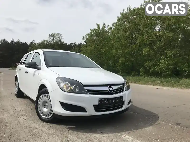 Універсал Opel Astra 2010 1.7 л. Ручна / Механіка обл. Рівненська, Рівне - Фото 1/21