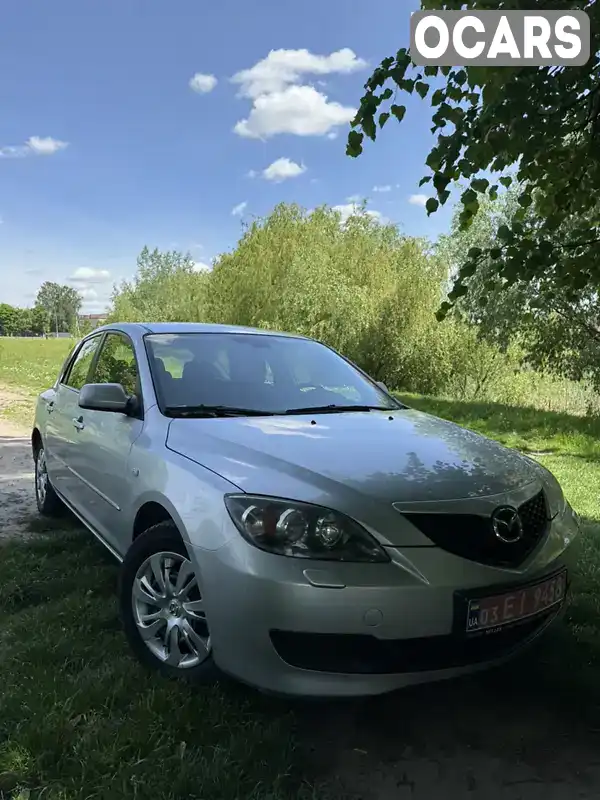 Хетчбек Mazda 3 2006 1.6 л. Ручна / Механіка обл. Рівненська, Млинів - Фото 1/10