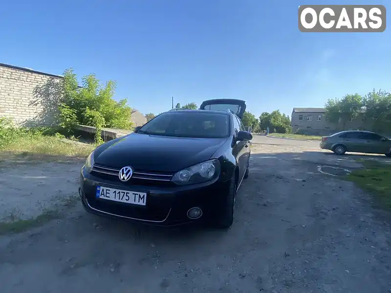 Універсал Volkswagen Golf 2010 1.6 л. Ручна / Механіка обл. Закарпатська, Виноградів - Фото 1/17