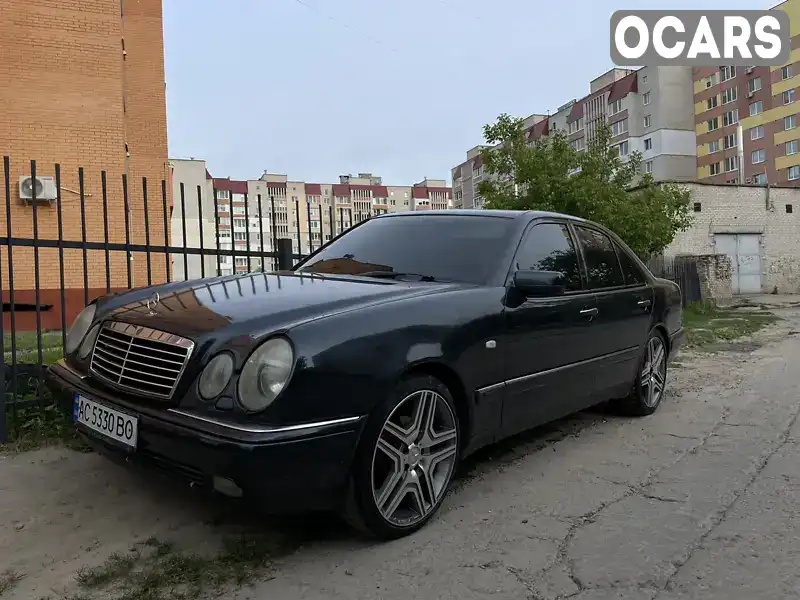 Седан Mercedes-Benz E-Class 1998 2 л. Автомат обл. Волинська, Луцьк - Фото 1/11