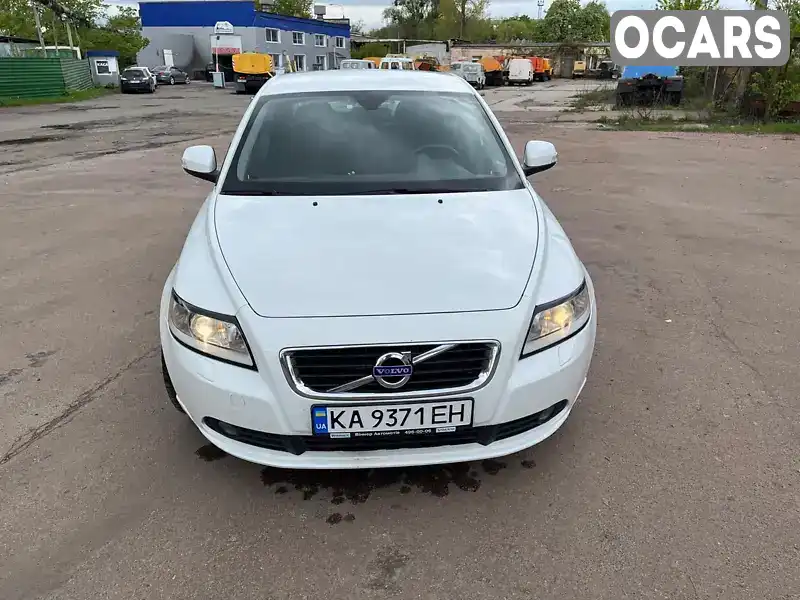 Седан Volvo S40 2012 2 л. Автомат обл. Київська, Київ - Фото 1/16