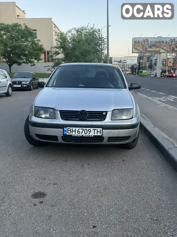 Седан Volkswagen Bora 2001 1.6 л. Автомат обл. Одесская, Одесса - Фото 1/20