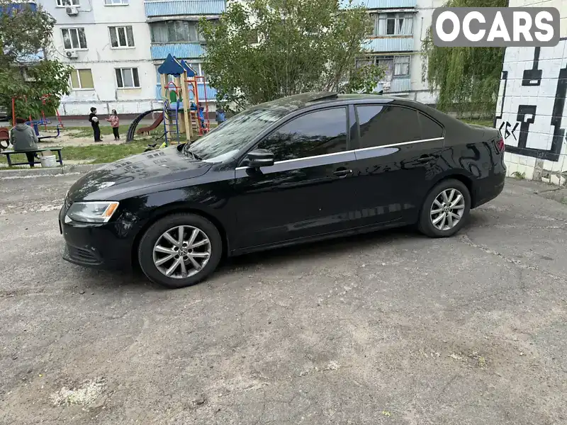 Седан Volkswagen Jetta 2013 2.5 л. Автомат обл. Киевская, Киев - Фото 1/12