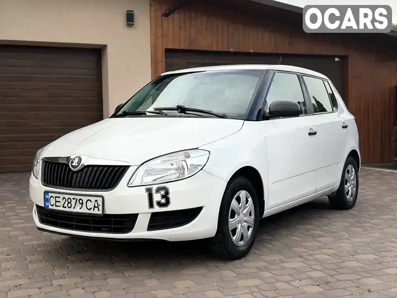 Хэтчбек Skoda Fabia 2014 1.2 л. Ручная / Механика обл. Черновицкая, Черновцы - Фото 1/21