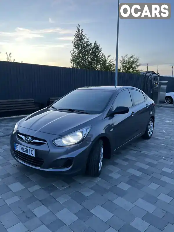 Седан Hyundai Accent 2013 1.4 л. Ручная / Механика обл. Полтавская, Полтава - Фото 1/13