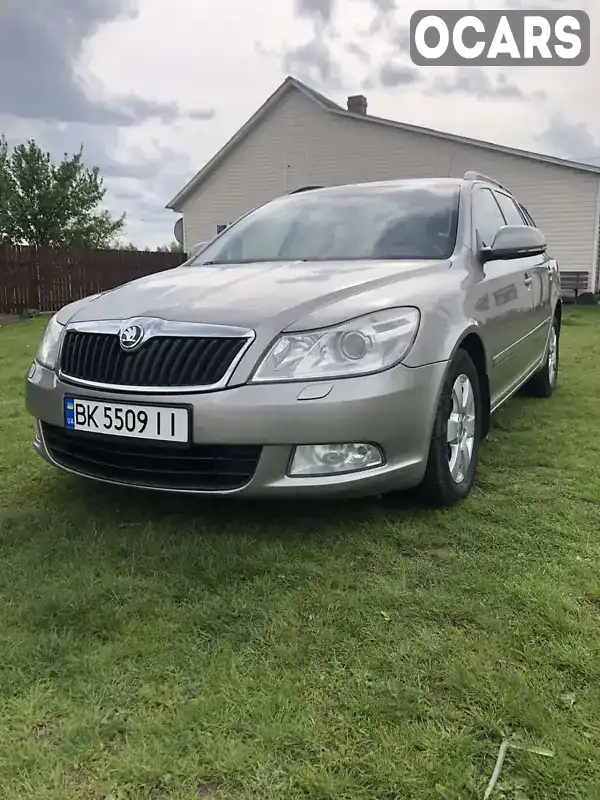 Универсал Skoda Octavia 2009 1.6 л. Ручная / Механика обл. Ровенская, Рокитное - Фото 1/21