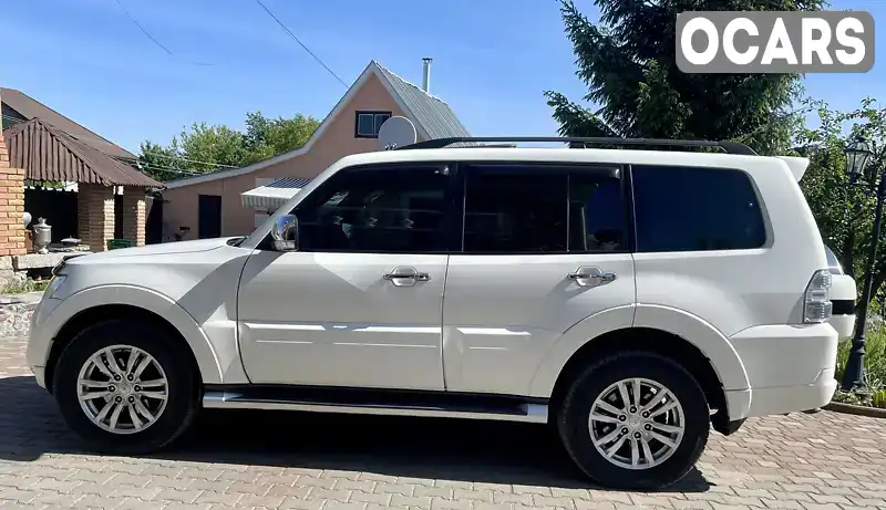 Позашляховик / Кросовер Mitsubishi Pajero Wagon 2012 3.2 л. Автомат обл. Київська, Київ - Фото 1/21