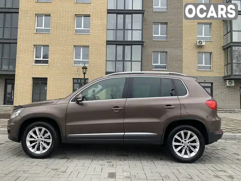 Внедорожник / Кроссовер Volkswagen Tiguan 2012 1.98 л. Автомат обл. Черкасская, Черкассы - Фото 1/21