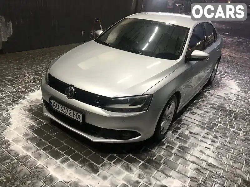 Седан Volkswagen Jetta 2011 1.6 л. Ручная / Механика обл. Закарпатская, Иршава - Фото 1/4