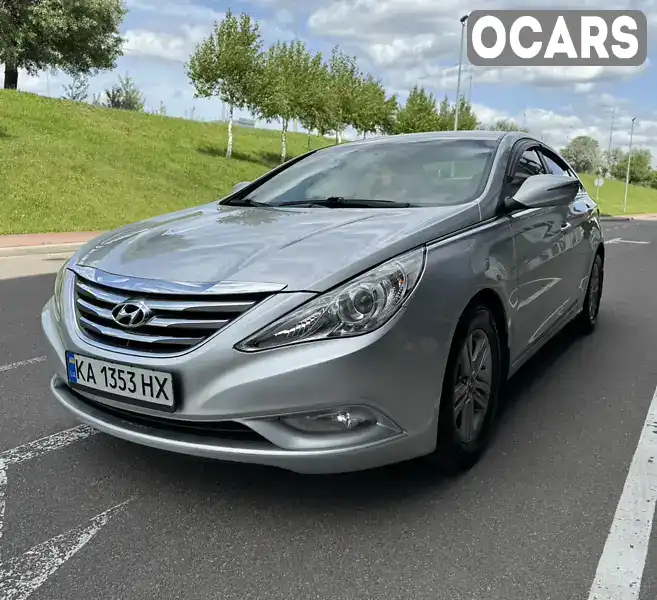 Седан Hyundai Sonata 2013 2 л. Автомат обл. Київська, Київ - Фото 1/15