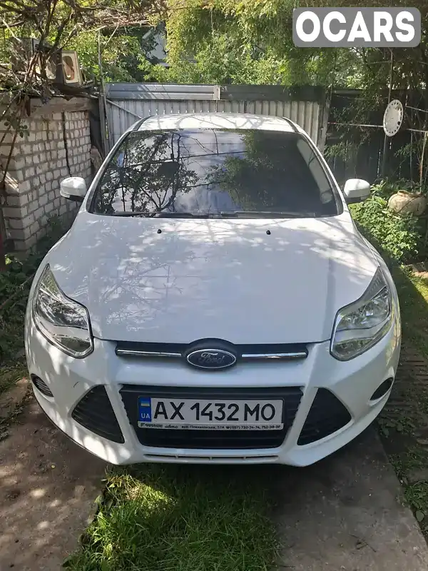 Хетчбек Ford Focus 2013 1.6 л. Ручна / Механіка обл. Кіровоградська, Світловодськ - Фото 1/10