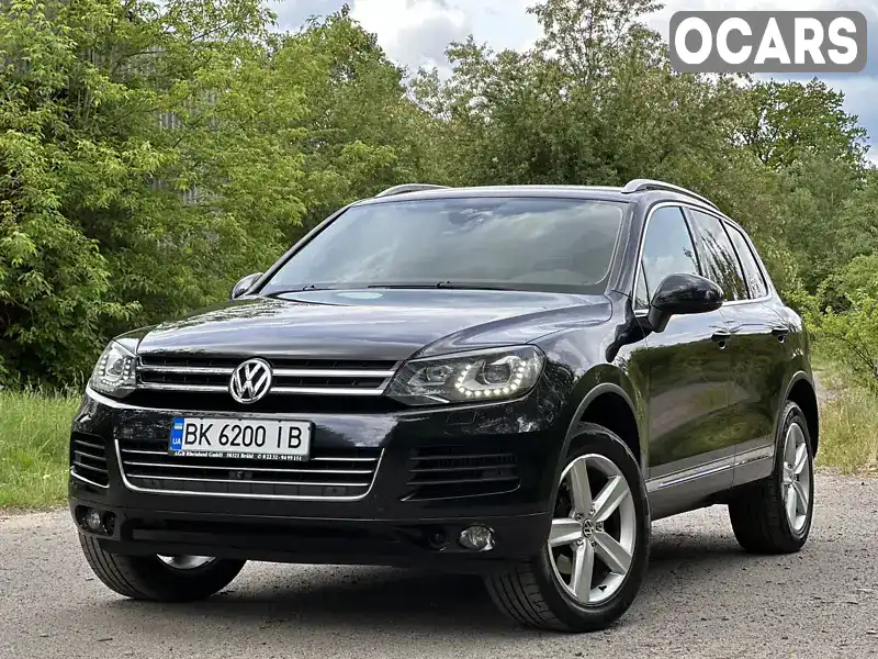 Позашляховик / Кросовер Volkswagen Touareg 2010 3 л. Автомат обл. Рівненська, Радивилів - Фото 1/21