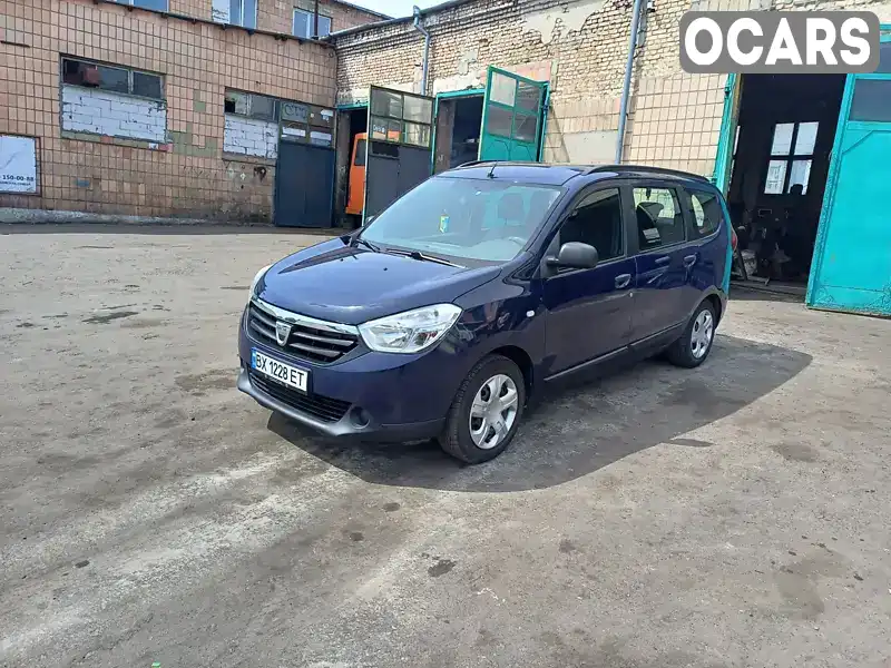 Минивэн Dacia Lodgy 2014 1.2 л. Ручная / Механика обл. Ровенская, Ровно - Фото 1/21