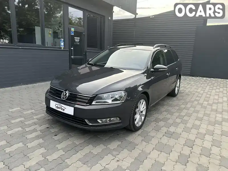 Універсал Volkswagen Passat 2013 1.6 л. Ручна / Механіка обл. Чернівецька, Чернівці - Фото 1/21