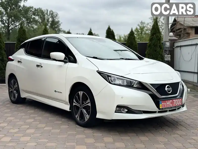 Хетчбек Nissan Leaf 2018 null_content л. Автомат обл. Чернівецька, Чернівці - Фото 1/21