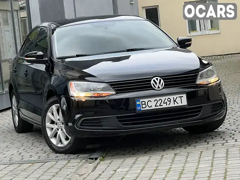 Седан Volkswagen Jetta 2011 2.47 л. Автомат обл. Львівська, Дрогобич - Фото 1/21