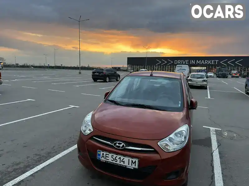 Хэтчбек Hyundai i10 2011 1.1 л. Ручная / Механика обл. Днепропетровская, Днепр (Днепропетровск) - Фото 1/15