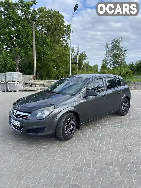 Хэтчбек Opel Astra 2009 1.36 л. обл. Винницкая, Тульчин - Фото 1/10