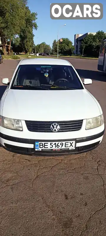 Седан Volkswagen Passat 1997 1.6 л. Ручная / Механика обл. Николаевская, Южноукраинск - Фото 1/7