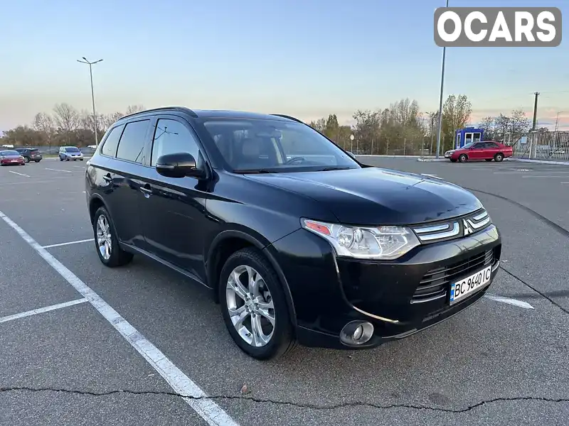 Внедорожник / Кроссовер Mitsubishi Outlander 2014 2.36 л. Вариатор обл. Киевская, Киев - Фото 1/21