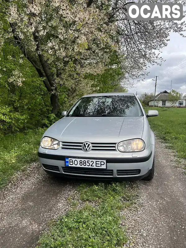 Хэтчбек Volkswagen Golf 2000 1.6 л. Ручная / Механика обл. Черкасская, Умань - Фото 1/20