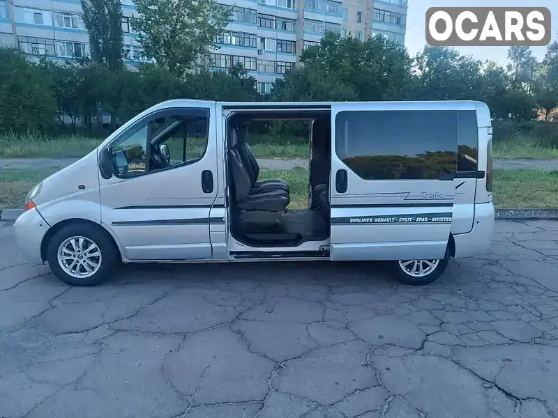 Мінівен Renault Trafic 2006 2.46 л. Ручна / Механіка обл. Дніпропетровська, Кам'янське (Дніпродзержинськ) - Фото 1/12