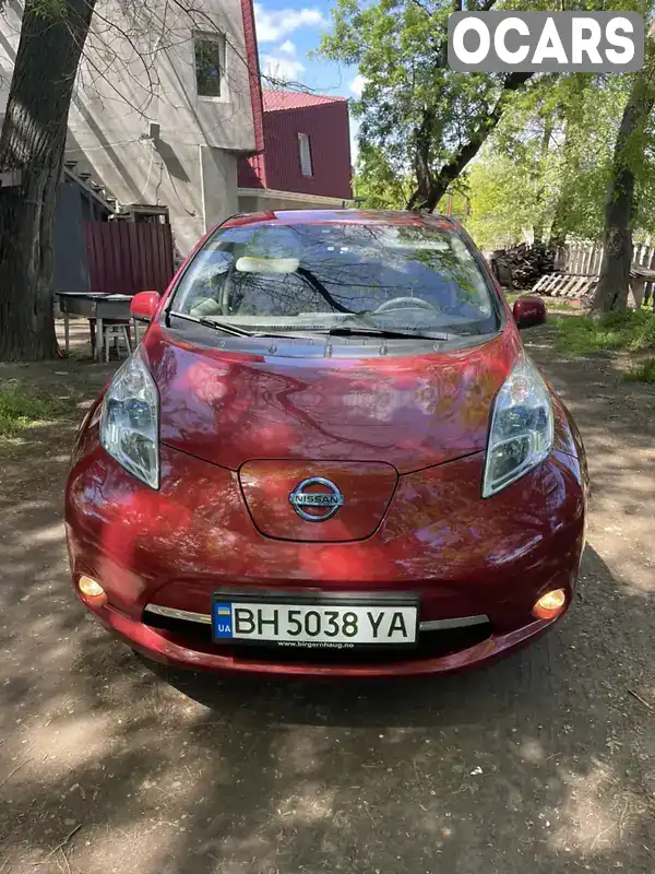 Хетчбек Nissan Leaf 2011 null_content л. Типтронік обл. Одеська, Одеса - Фото 1/10