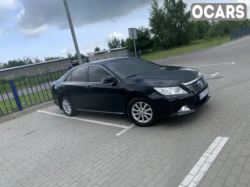 Седан Toyota Camry 2012 2.49 л. Автомат обл. Львовская, Червоноград - Фото 1/19