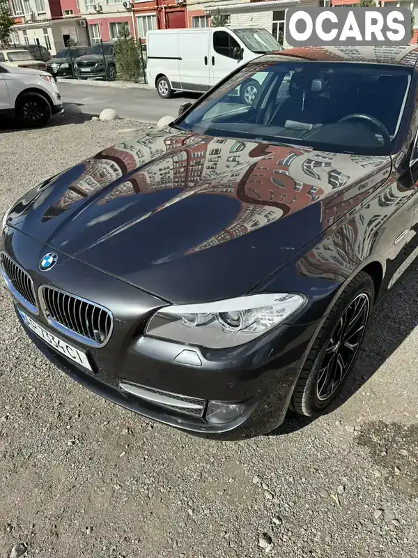 Седан BMW 5 Series 2013 2 л. Автомат обл. Запорожская, Запорожье - Фото 1/9