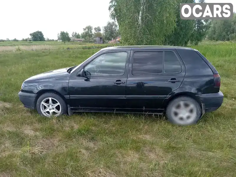 Хетчбек Volkswagen Golf 1996 1.78 л. Ручна / Механіка обл. Рівненська, Дубровиця - Фото 1/13