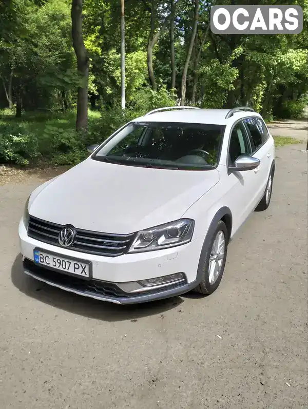 Универсал Volkswagen Passat Alltrack 2013 2 л. Автомат обл. Львовская, Львов - Фото 1/21