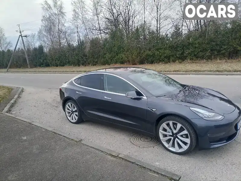 Седан Tesla Model 3 2018 null_content л. Автомат обл. Львовская, Львов - Фото 1/14