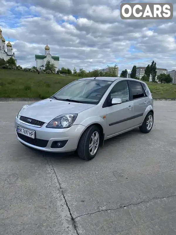 Хэтчбек Ford Fiesta 2007 1.4 л. Автомат обл. Ровенская, Вараш (Кузнецовск) - Фото 1/9