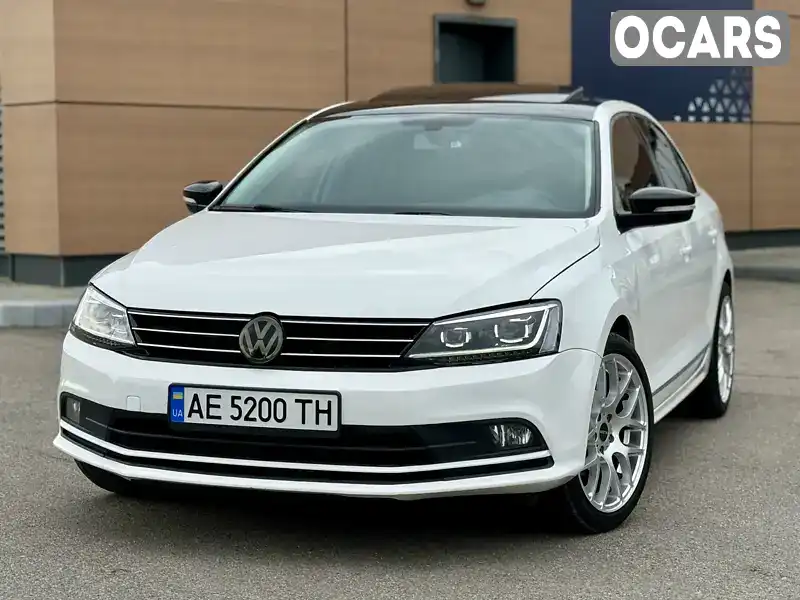 Седан Volkswagen Jetta 2017 1.8 л. Автомат обл. Дніпропетровська, Дніпро (Дніпропетровськ) - Фото 1/21