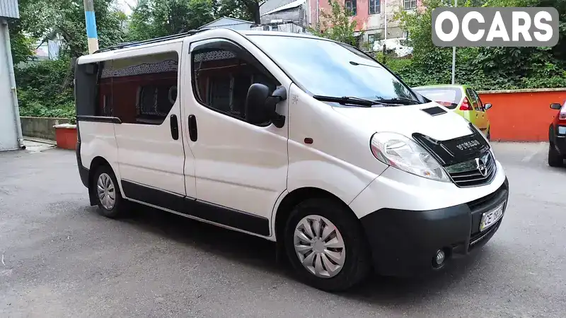 Мінівен Opel Vivaro 2007 2 л. Ручна / Механіка обл. Чернівецька, Чернівці - Фото 1/12