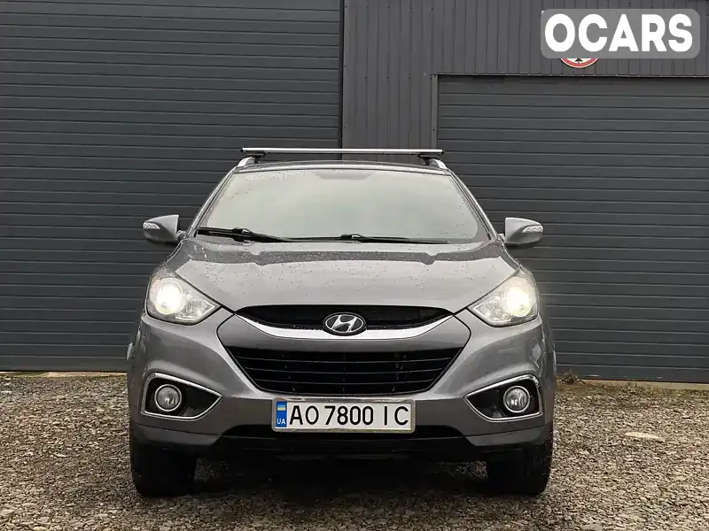 Позашляховик / Кросовер Hyundai ix35 2013 2 л. Автомат обл. Закарпатська, Ужгород - Фото 1/21