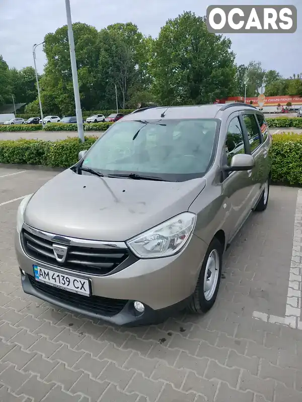 Минивэн Dacia Lodgy 2014 1.6 л. Ручная / Механика обл. Житомирская, Житомир - Фото 1/21