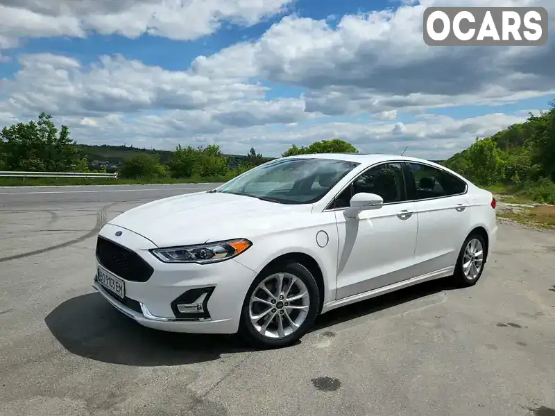 Седан Ford Fusion 2019 2 л. Вариатор обл. Тернопольская, Чортков - Фото 1/21