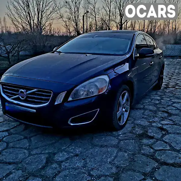 Седан Volvo S60 2011 2.52 л. Автомат обл. Львовская, Львов - Фото 1/10